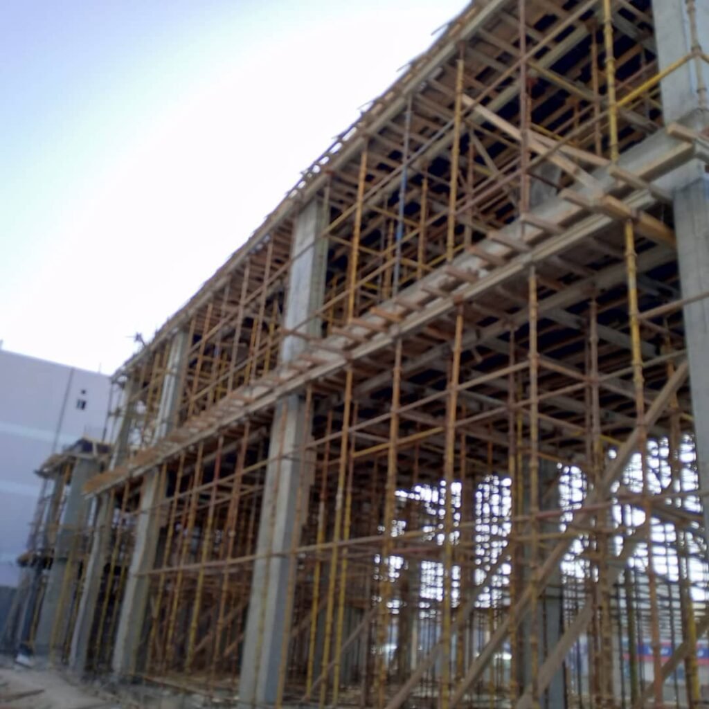 حالة لقطات من مراحل الإنشاء قبل أعمال الترميم